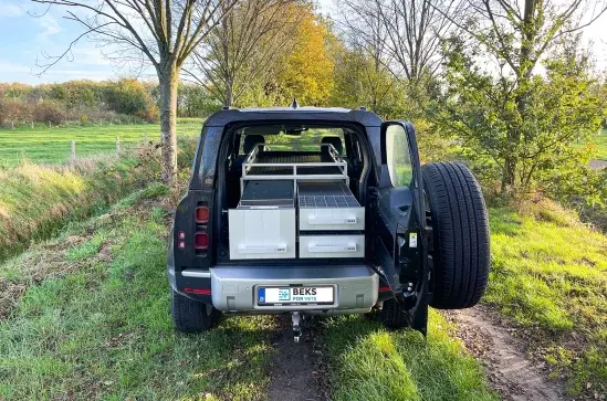 Drawers in Land Rover